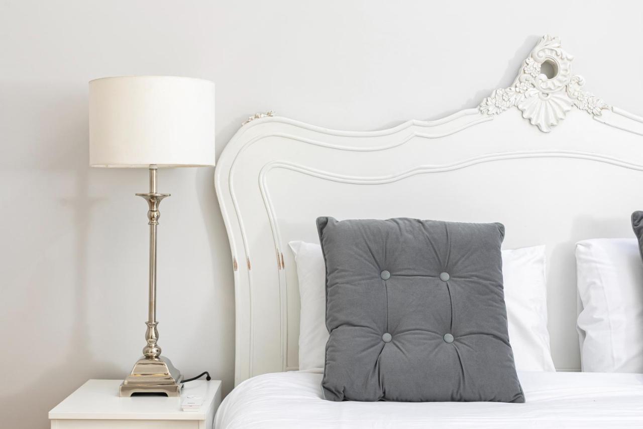Penthousestays Notting Hill - Spacious 3 Bedroom King Bed Apartment - Near Portobello Road & Kensington High Street Londres Exterior foto