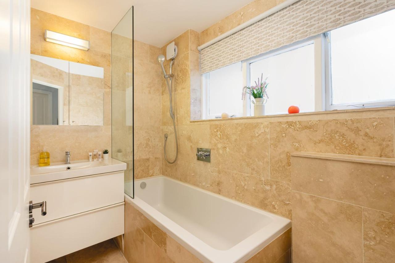 Penthousestays Notting Hill - Spacious 3 Bedroom King Bed Apartment - Near Portobello Road & Kensington High Street Londres Exterior foto